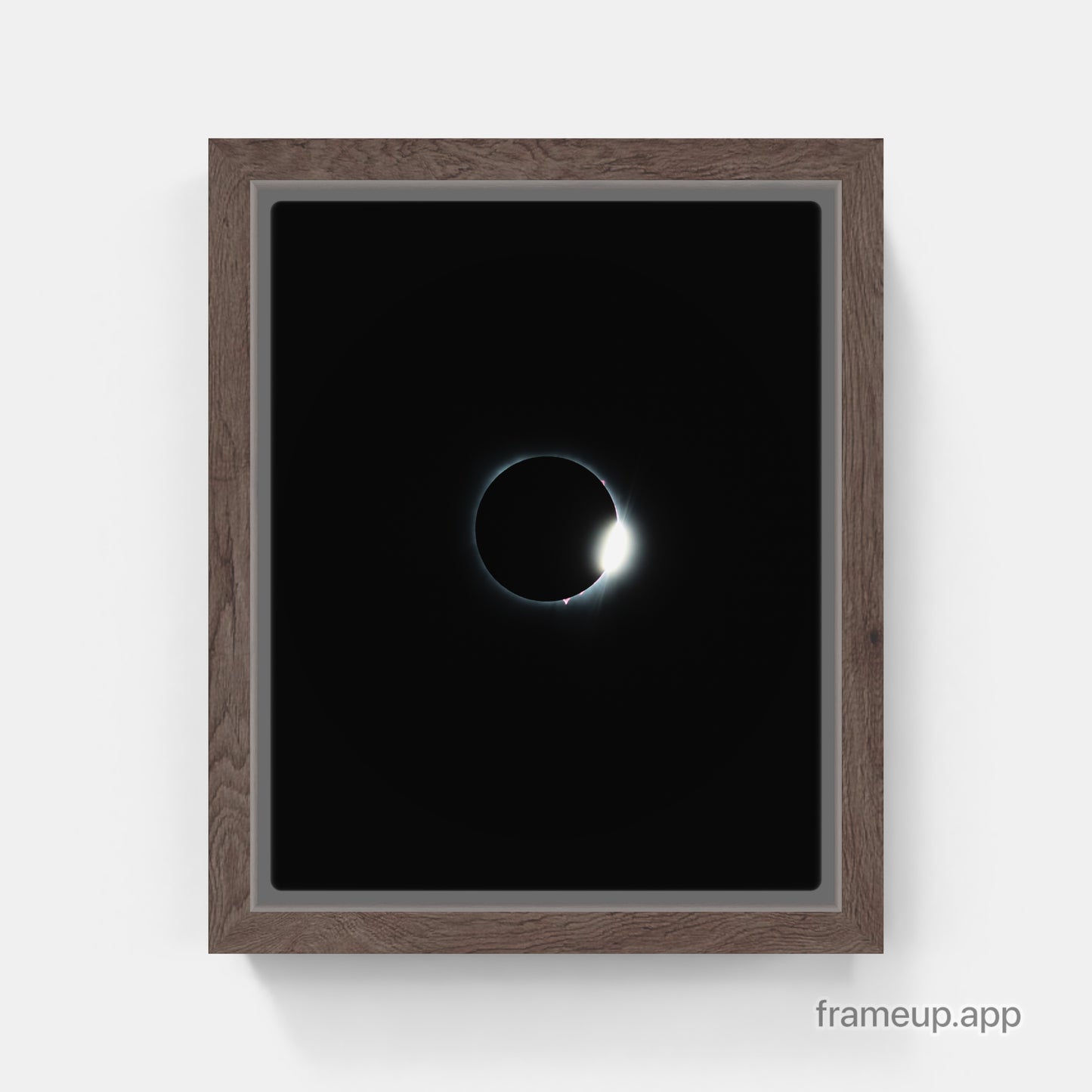 Eclipse 2024 anneau de diamant la fin